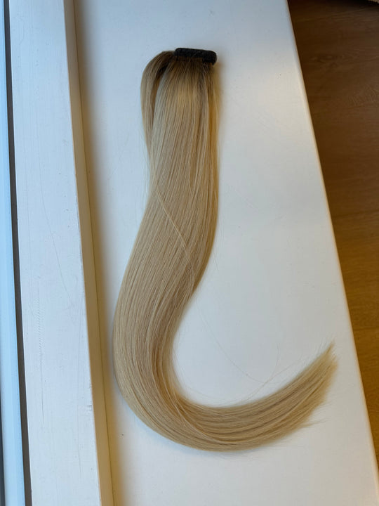 Champagneblond ponytail extension 50 cm #7 Champagne Blonde med naturlig fylde